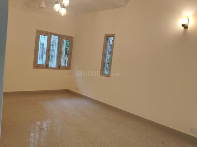 Flat for rent in Deri