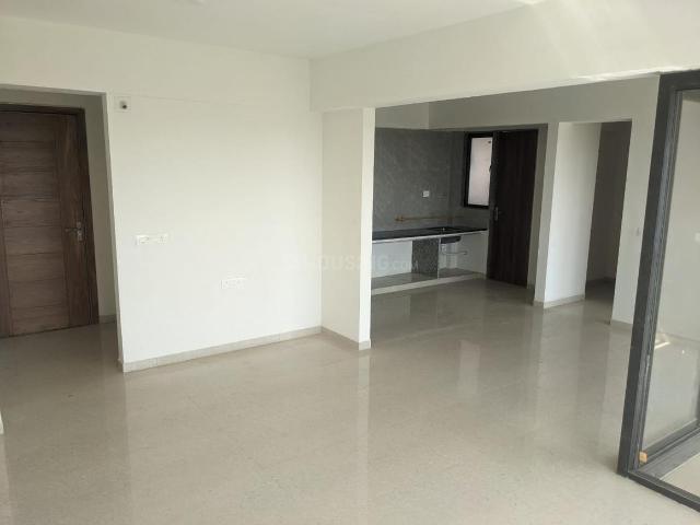 Flat for rent in Memnagar, Ahmedabad