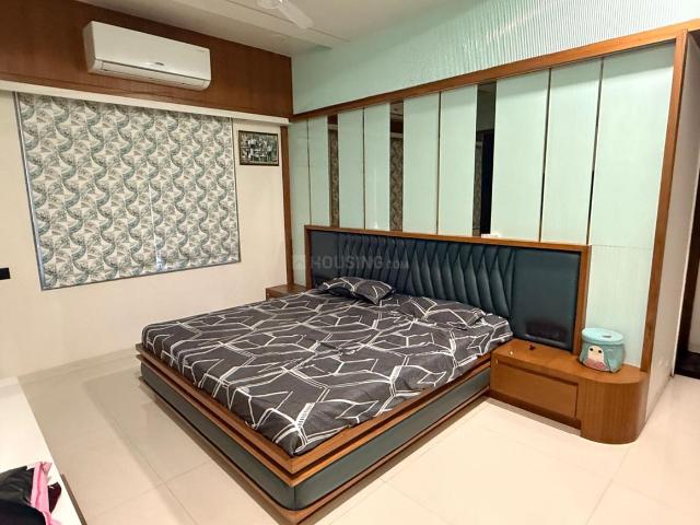 Flat for rent in Naranpura, Ahmedabad