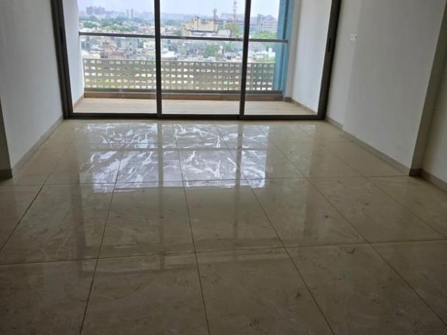Flat for sale in Naranpura - Ahmedabad, Gujarat