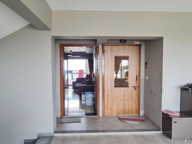 Flat for sale in Naranpura - Ahmedabad, Gujarat