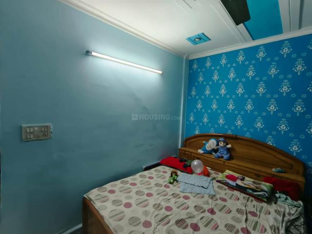 Flat for sale in North Delhi, Deri