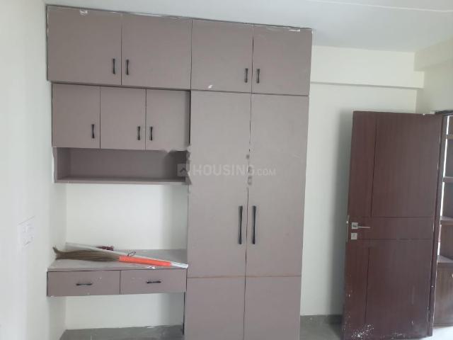 Flat for rent in Narsingi, Manchirevula