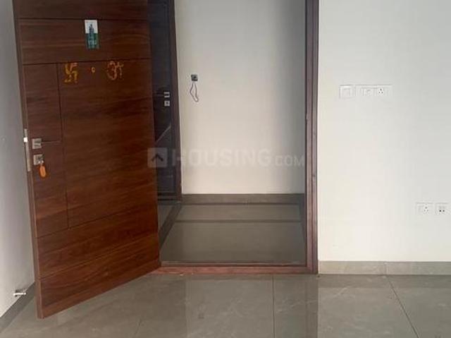 Flat for sale in Ranga Reddy, Narsingi