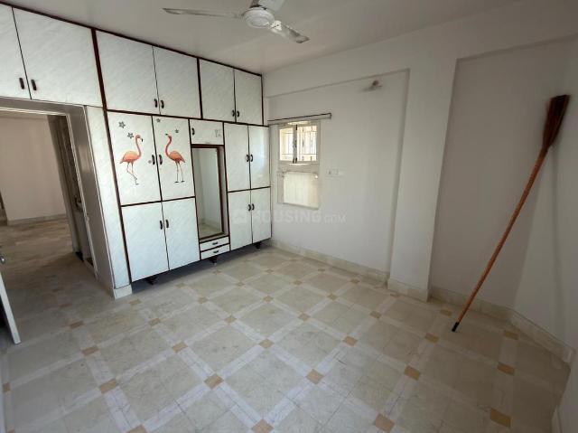 Flat for rent in Ahmadabad, Gujarat