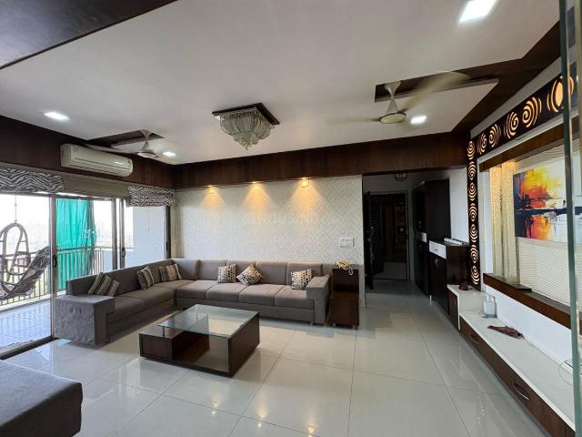 Flat for rent in Usmanpura, Ahmedabad