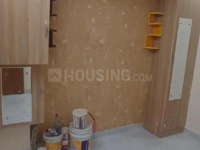 Flat for rent in Mohan Garden, Delhi