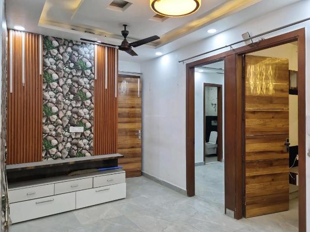 Flat for sale in West Delhi, Deri