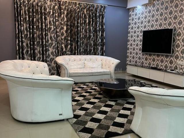 Flat for rent in Calcutta, West Bengal