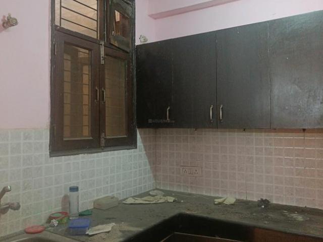 Flat for rent in South Delhi, Deri
