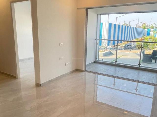 Flat for sale in Seawoods Mall Complex, Navi Mumbai
