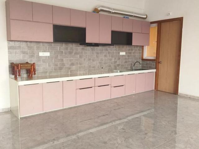 Flat for rent in Tilakwada, Gujarat