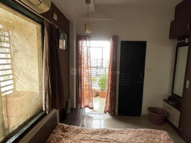 Flat for rent in New Ranip, Ahmedabad