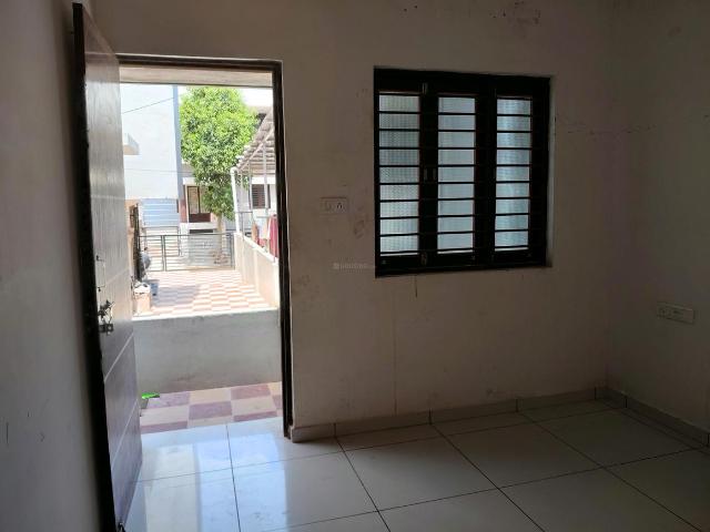 Flat for sale in Ahmedabad, Gujarat