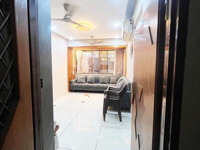 Flat for sale in Ahmedabad, Gujarat