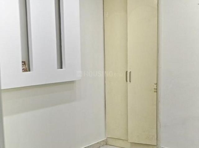 Flat for sale in West Delhi, Deri