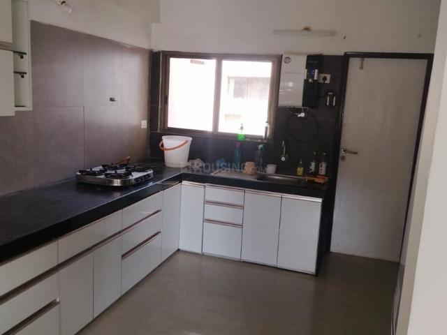 Flat for rent in Madya