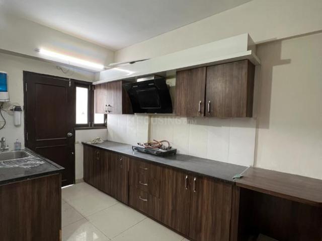 Flat for rent in Madya