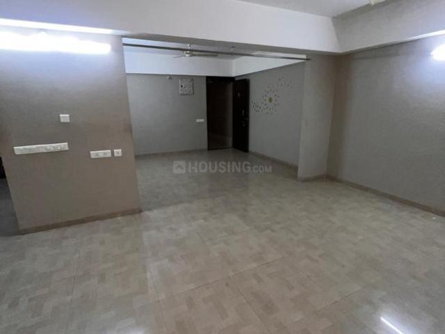 Flat for rent in Madya