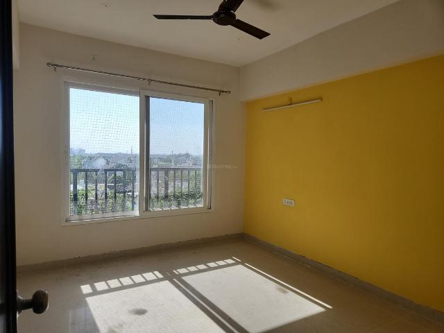 Flat for rent in Madya