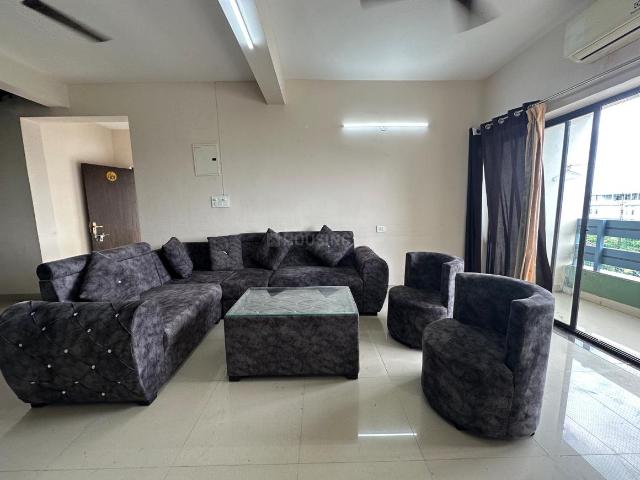 Flat for rent in Madya