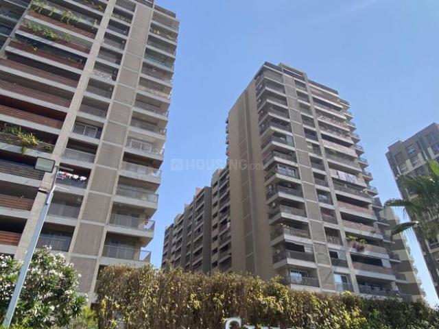Flat for sale in Madya