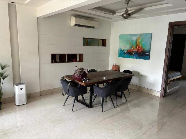 Flat for rent in Deri