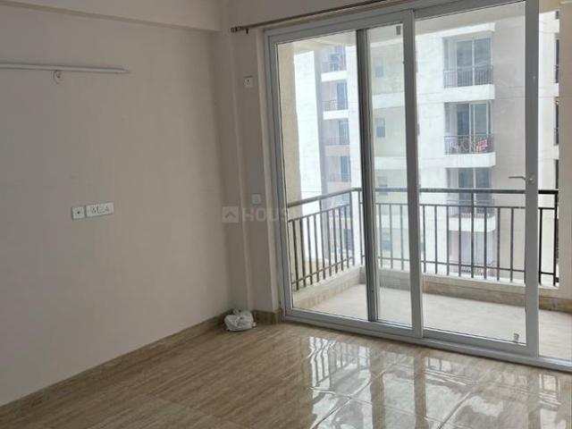 Flat for rent in Gaur City 2, Gautam Buddha Nagar