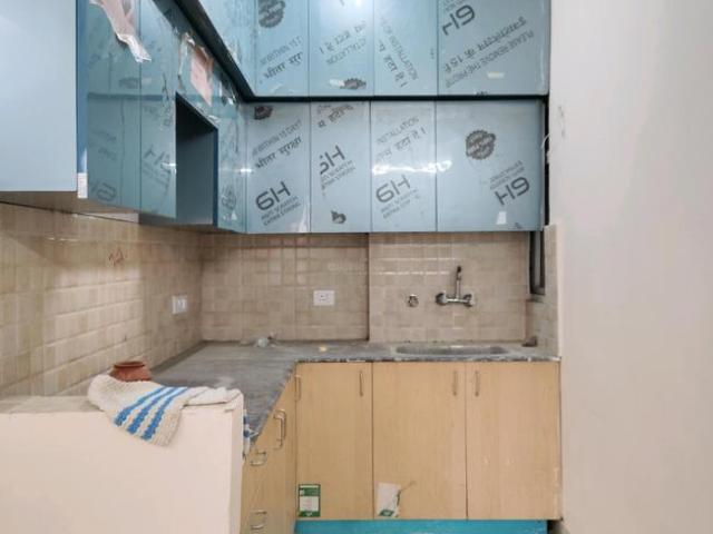 Flat for rent in Amrapali Dream Valley, Gautam Buddha Nagar
