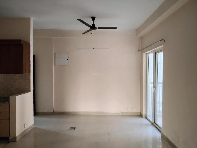 Flat for rent in Amrapali Dream Valley, Gautam Buddha Nagar