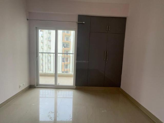 Flat for rent in Amrapali Dream Valley, Gautam Buddha Nagar