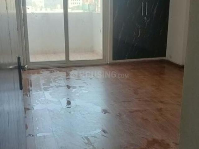 Flat for rent in Amrapali Leisure Park, Gautam Buddha Nagar