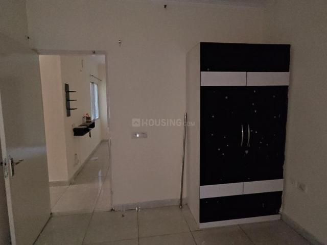 Flat for rent in Gaur City 2, Gautam Buddha Nagar