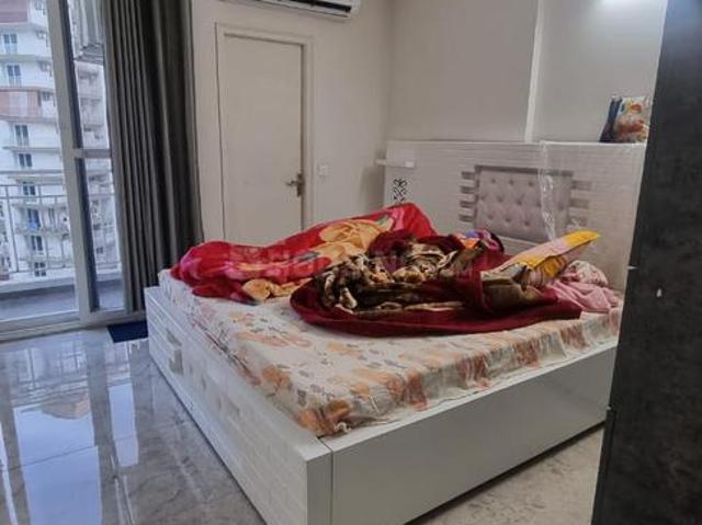 Flat for rent in Gaur City 2, Gautam Buddha Nagar