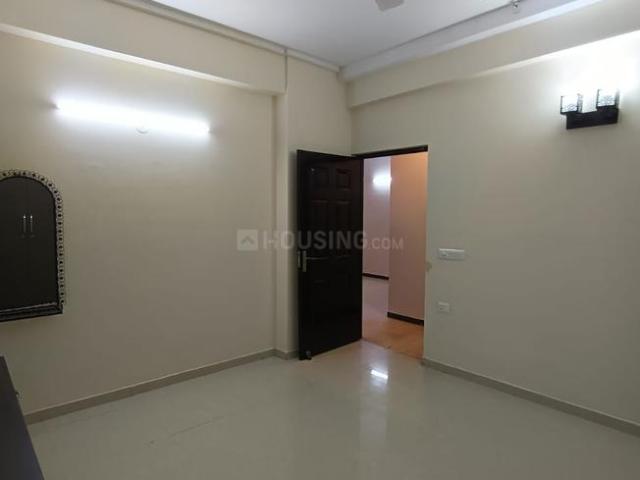 Flat for sale in Mahagun Mywoods, Gautam Buddha Nagar