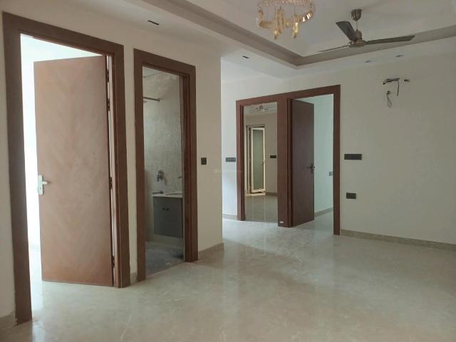 Flat for sale in Gautam Buddha Nagar, Uttar Pradesh
