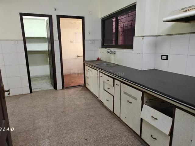 Flat for sale in Madya