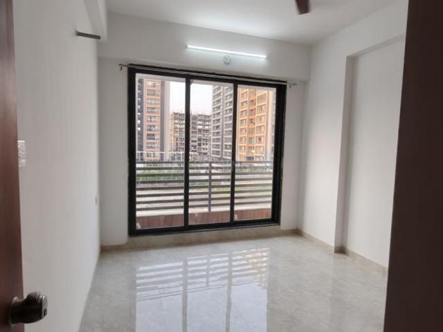 Flat for rent in Surat, Gujarat