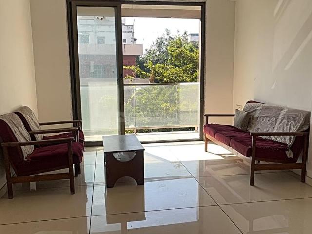 Flat for sale in Ambawadi - Ahmedabad, Gujarat