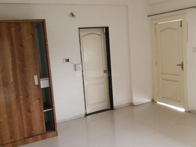 Flat for rent in Madya