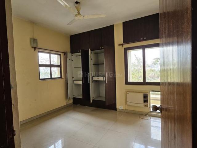 Flat for rent in Calcutta, West Bengal