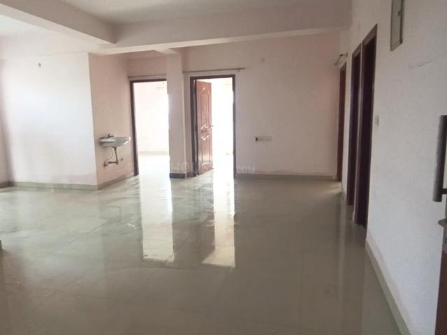 Flat for rent in Varanasi