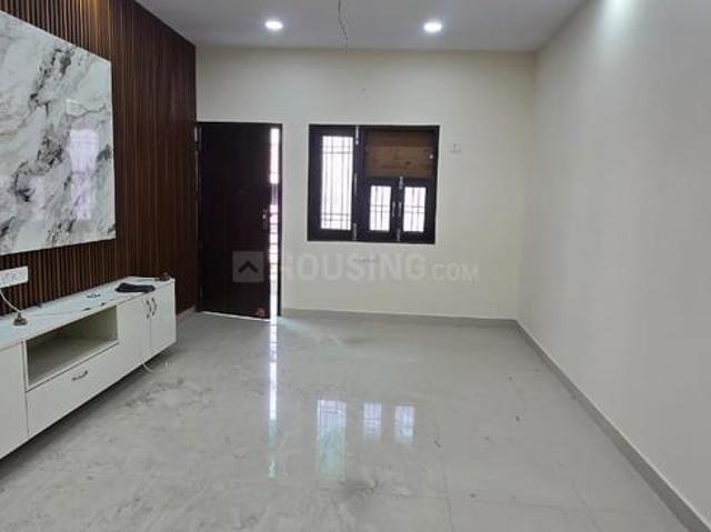 Flat for rent in West Delhi, Deri