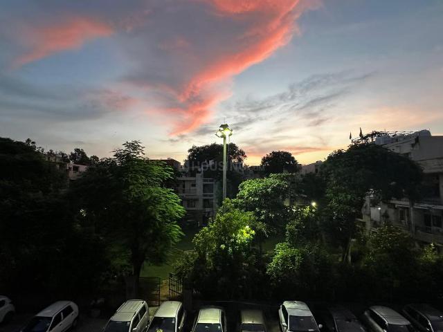 Flat for rent in West Delhi, Deri