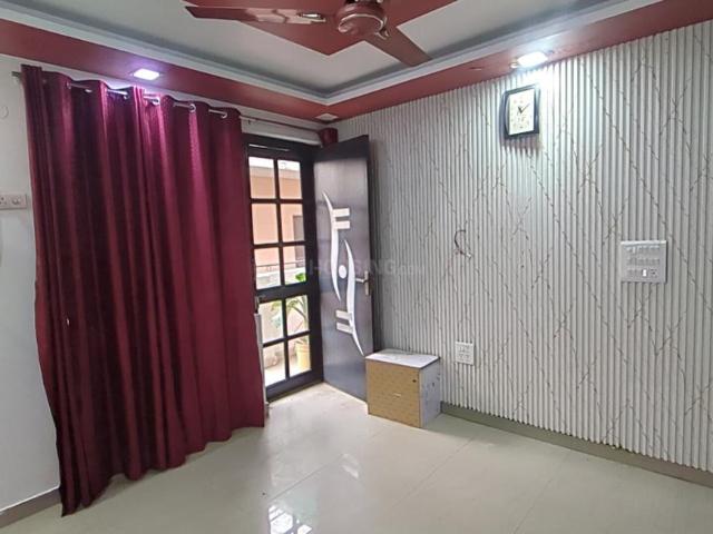 Flat for rent in Paschim Vihar, Delhi