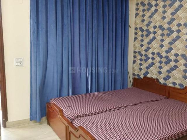 Flat for sale in West Delhi, Deri