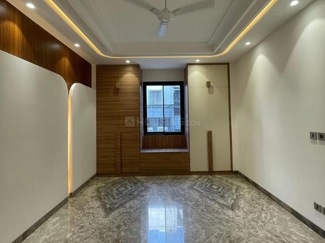 Flat for sale in West Delhi, Deri