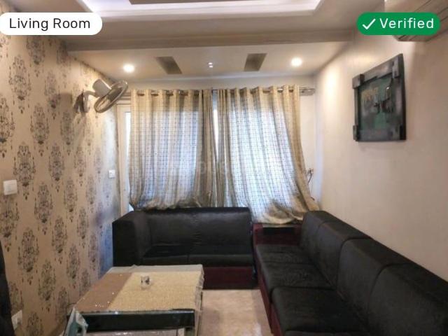 Flat for sale in West Delhi, Deri