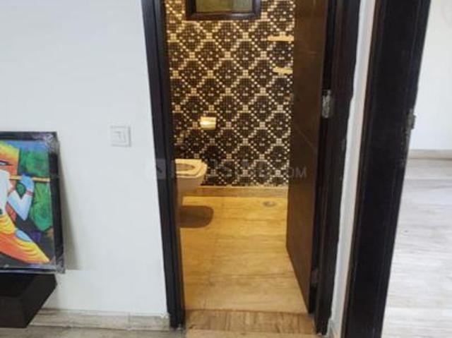 Flat for sale in West Delhi, Deri