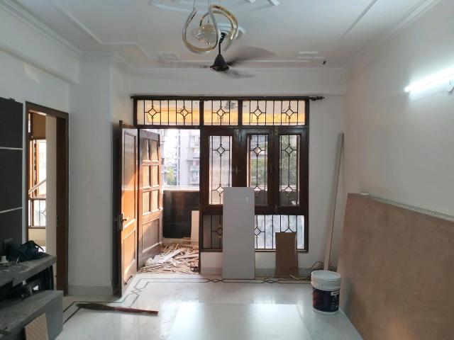 Flat for rent in East Delhi, Deri